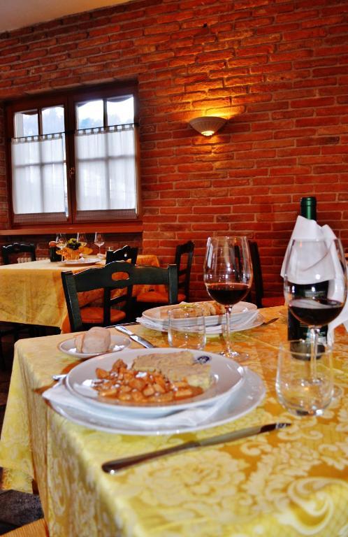 Hotel Locanda Le Tre Oche مولينا دي لادرو المظهر الخارجي الصورة