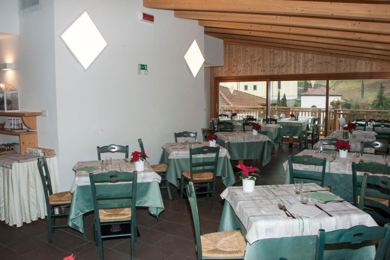 Hotel Locanda Le Tre Oche مولينا دي لادرو المظهر الخارجي الصورة